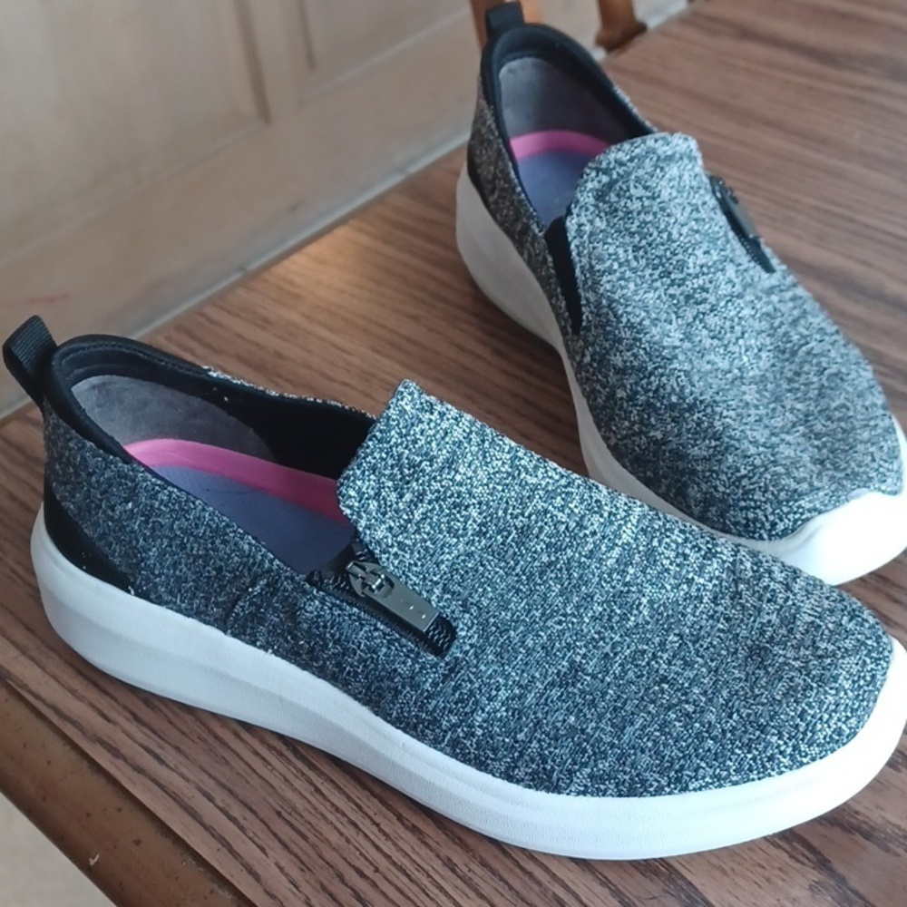 Ryka Grey Slip-on Sneakers, Sz 7